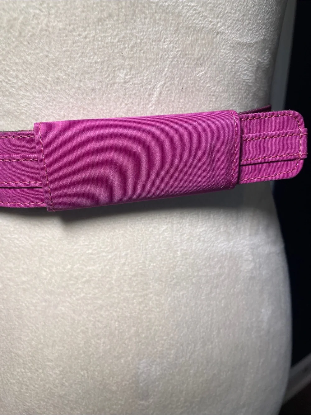 Retro Magenta High Waist Cincher Belt Fabric Front Panel Smooth Accent 38”